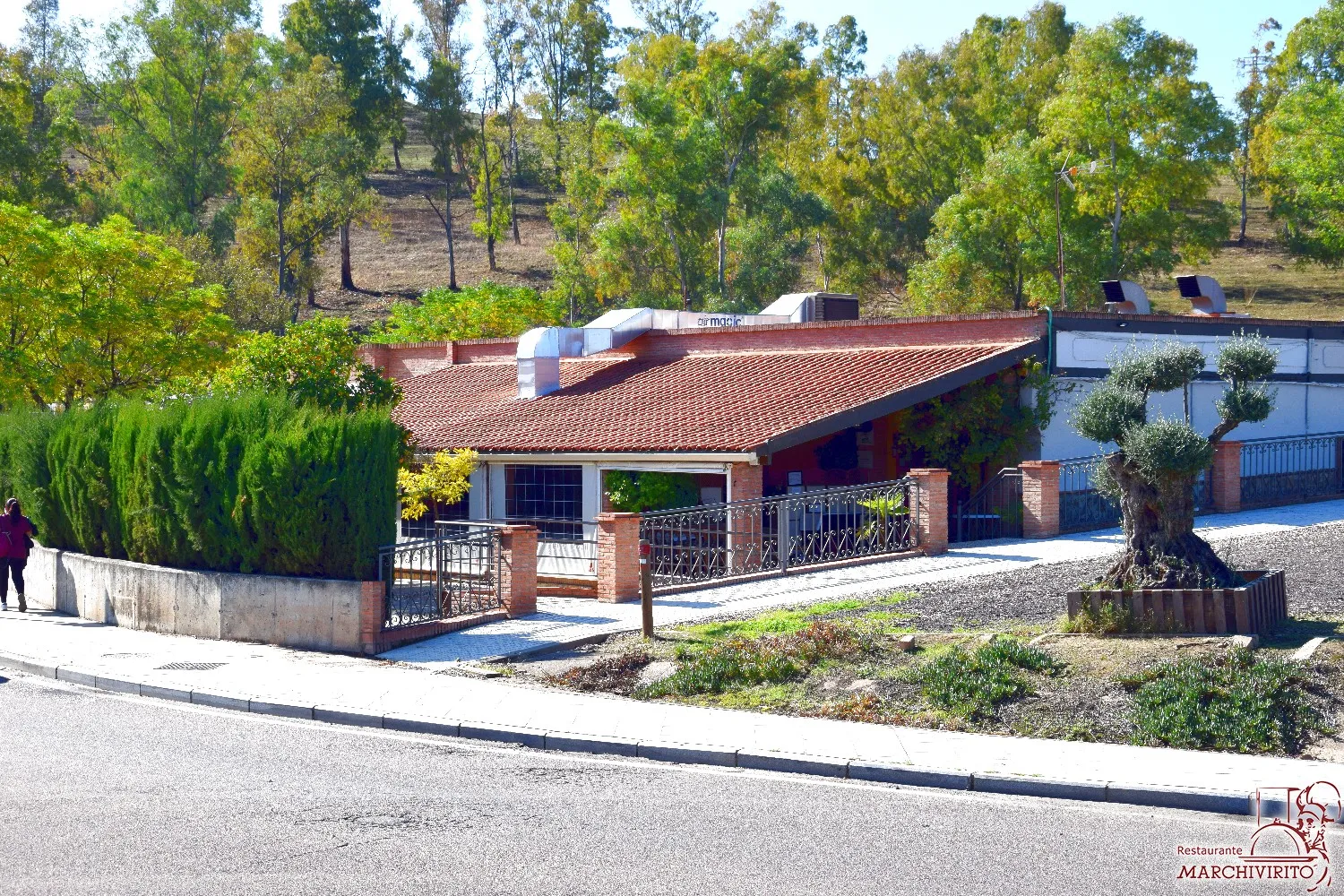Fachada exterior de Marchivirito
